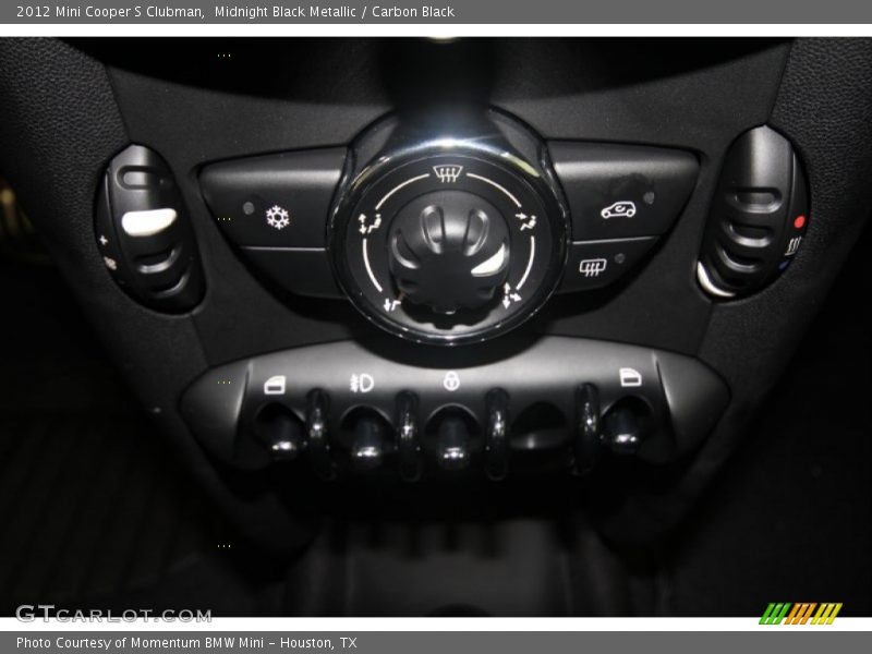 Controls of 2012 Cooper S Clubman