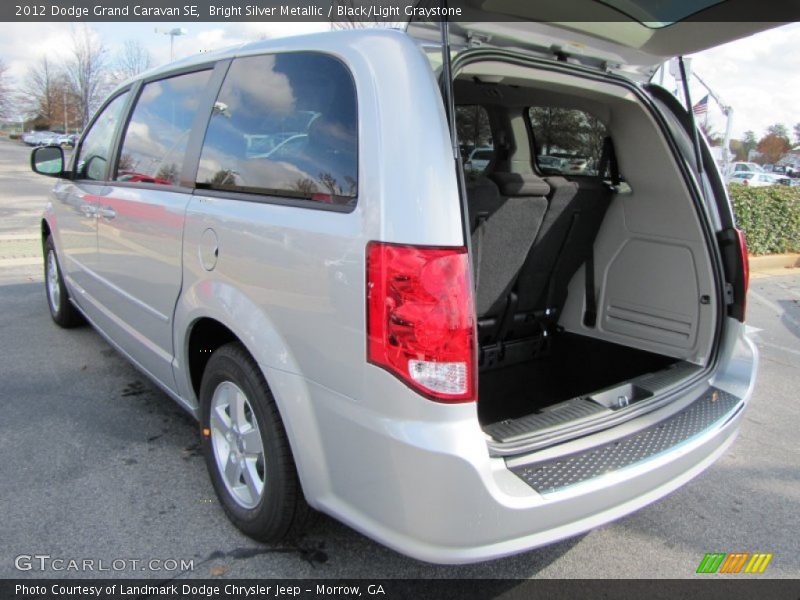 Bright Silver Metallic / Black/Light Graystone 2012 Dodge Grand Caravan SE