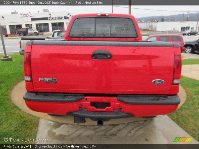 Red / Medium Flint 2004 Ford F350 Super Duty XLT SuperCab 4x4
