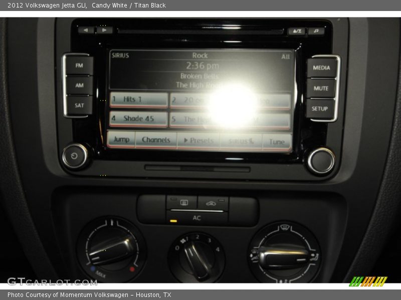 Candy White / Titan Black 2012 Volkswagen Jetta GLI
