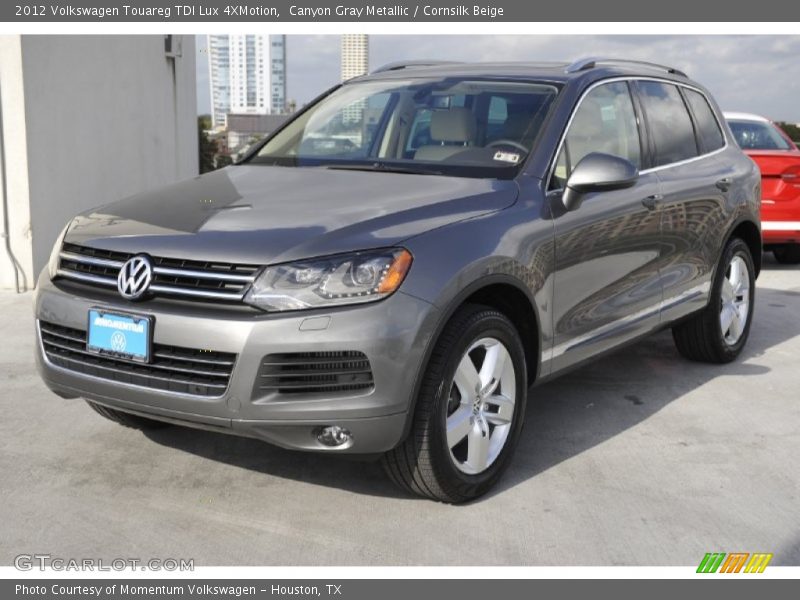 Front 3/4 View of 2012 Touareg TDI Lux 4XMotion