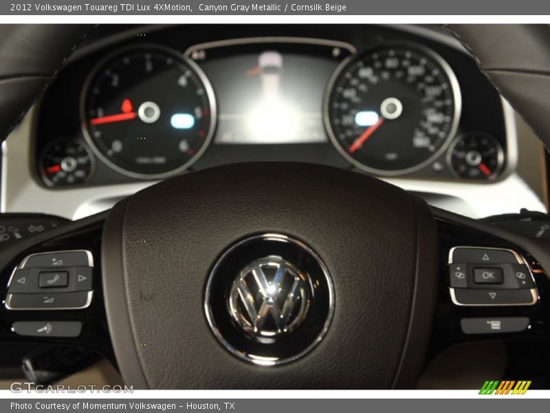 Canyon Gray Metallic / Cornsilk Beige 2012 Volkswagen Touareg TDI Lux 4XMotion