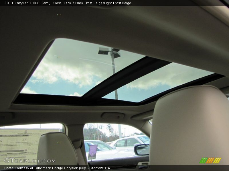 Sunroof of 2011 300 C Hemi