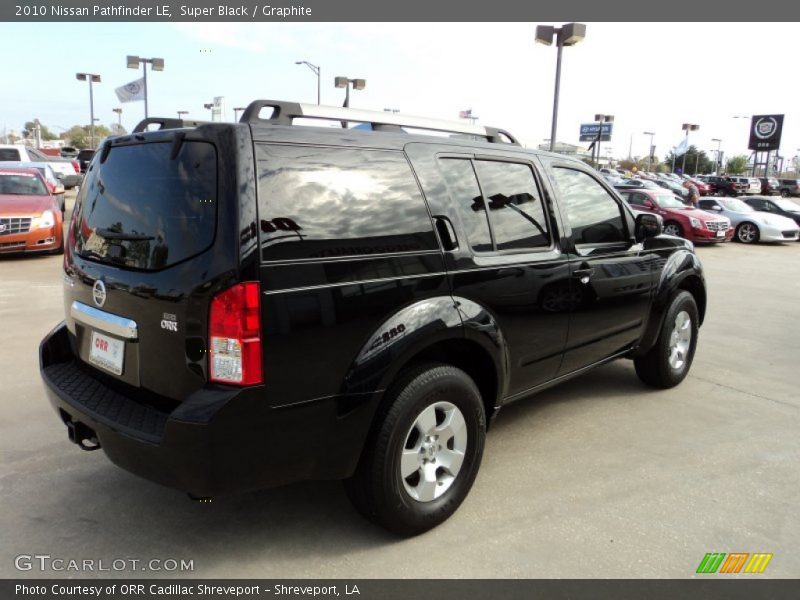 Super Black / Graphite 2010 Nissan Pathfinder LE