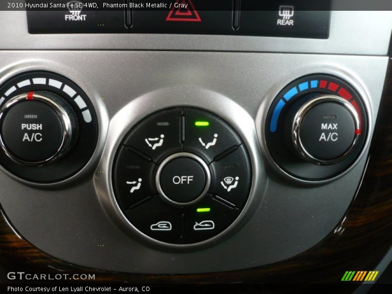 Controls of 2010 Santa Fe SE 4WD