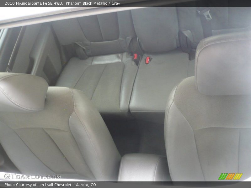 Phantom Black Metallic / Gray 2010 Hyundai Santa Fe SE 4WD