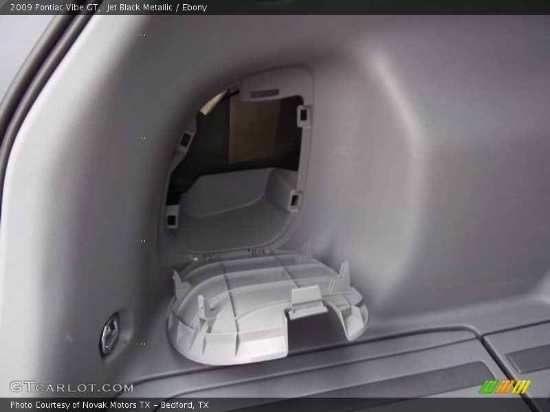 Jet Black Metallic / Ebony 2009 Pontiac Vibe GT