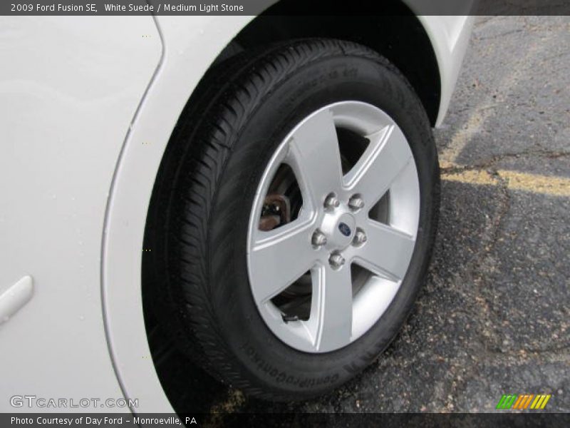 White Suede / Medium Light Stone 2009 Ford Fusion SE