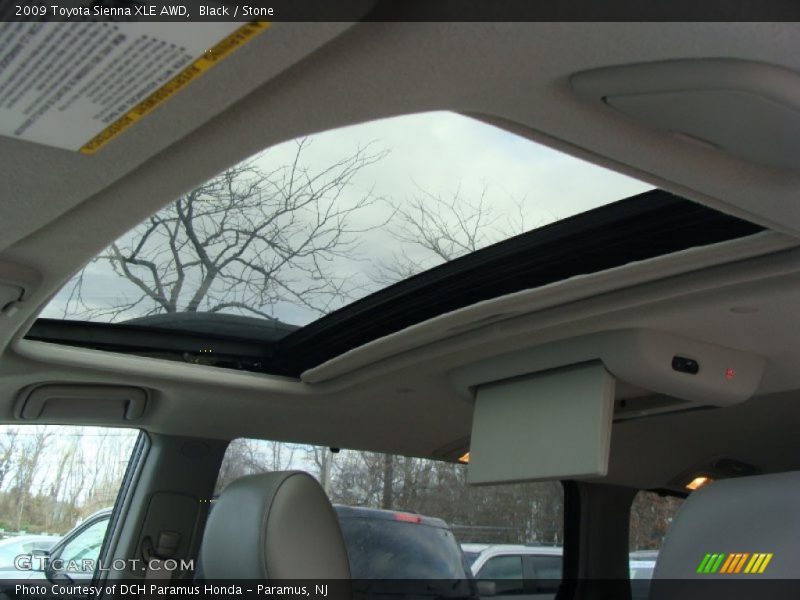 Black / Stone 2009 Toyota Sienna XLE AWD