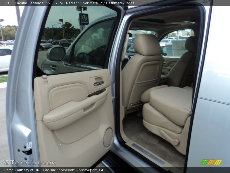 Radiant Silver Metallic / Cashmere/Cocoa 2012 Cadillac Escalade ESV Luxury