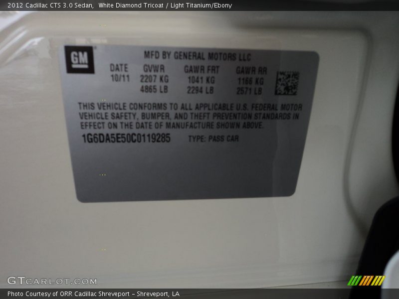 White Diamond Tricoat / Light Titanium/Ebony 2012 Cadillac CTS 3.0 Sedan