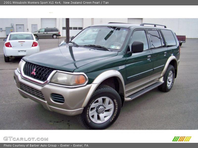 Front 3/4 View of 2001 Montero Sport XLS 4x4