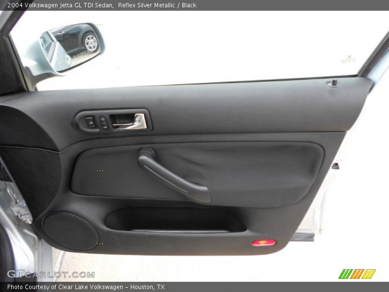 Door Panel of 2004 Jetta GL TDI Sedan