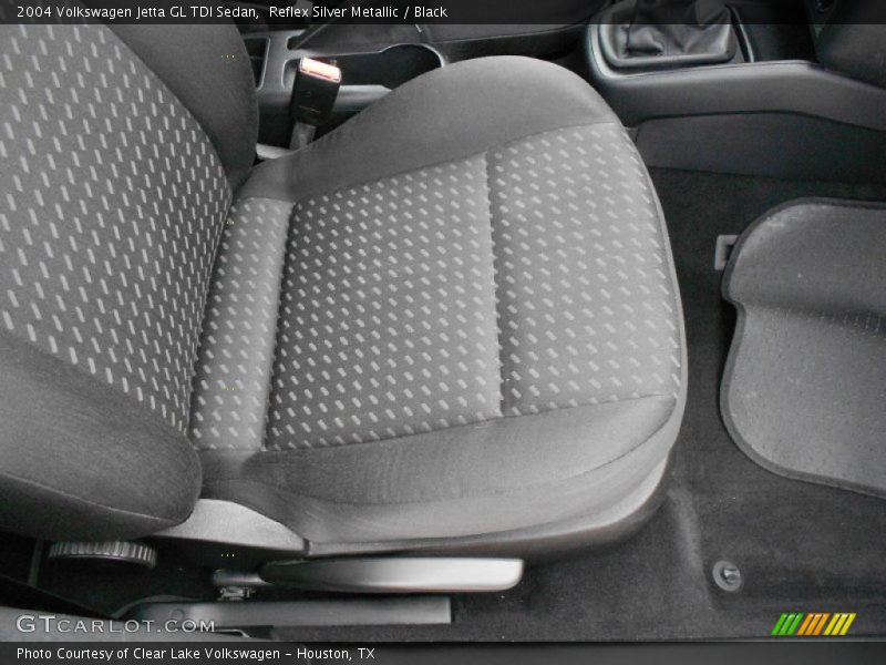 Reflex Silver Metallic / Black 2004 Volkswagen Jetta GL TDI Sedan