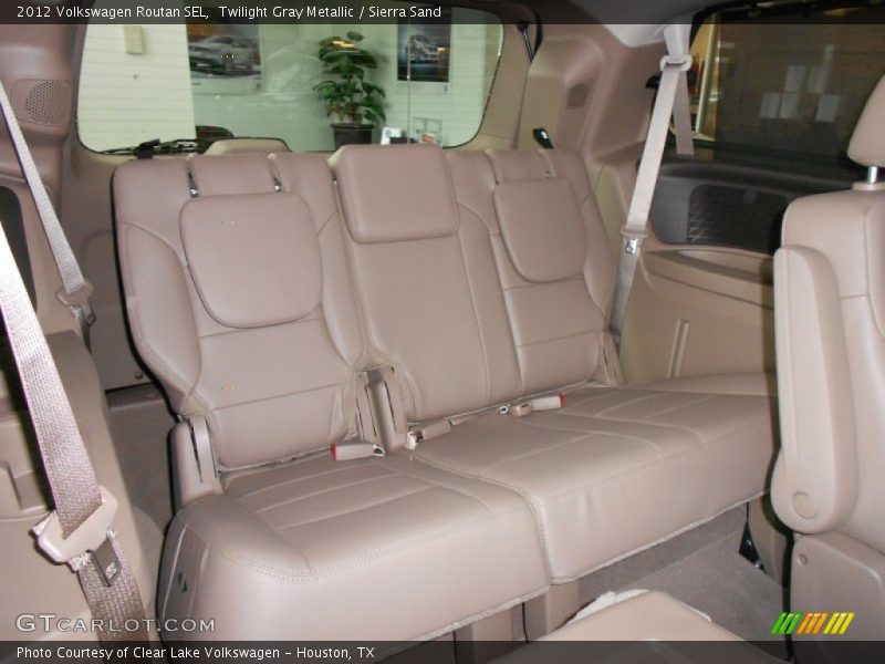 Twilight Gray Metallic / Sierra Sand 2012 Volkswagen Routan SEL