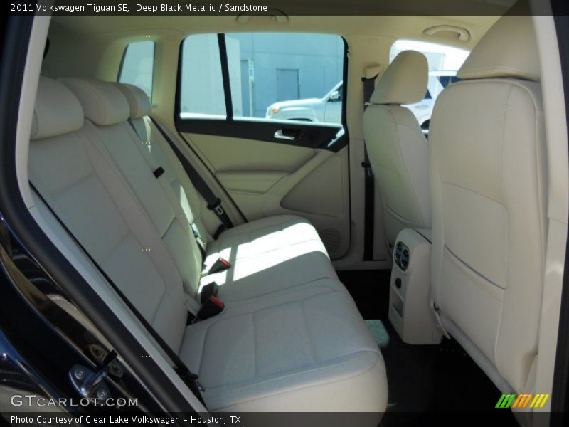 Deep Black Metallic / Sandstone 2011 Volkswagen Tiguan SE