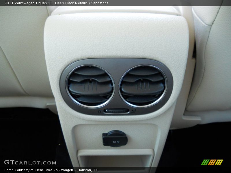 Deep Black Metallic / Sandstone 2011 Volkswagen Tiguan SE