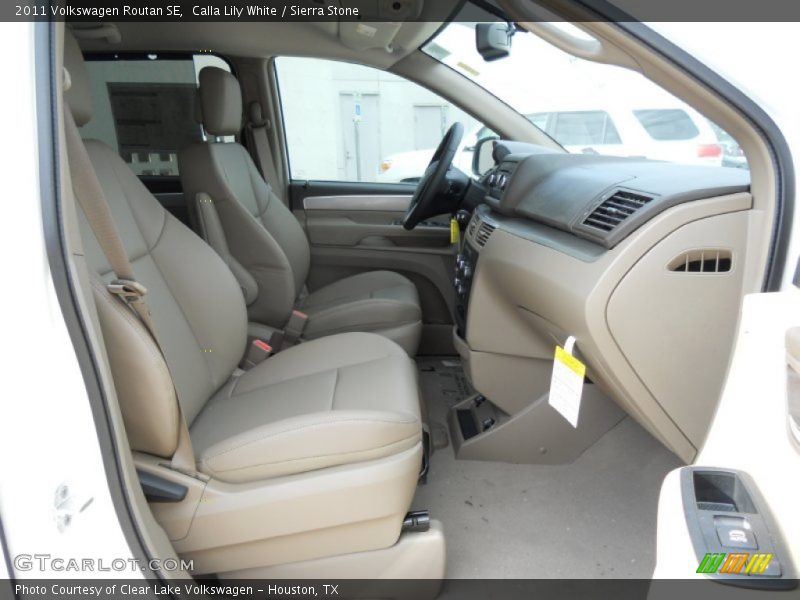 Calla Lily White / Sierra Stone 2011 Volkswagen Routan SE