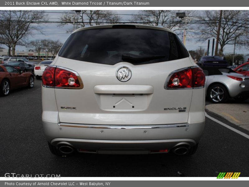 White Diamond Tricoat / Titanium/Dark Titanium 2011 Buick Enclave CXL AWD
