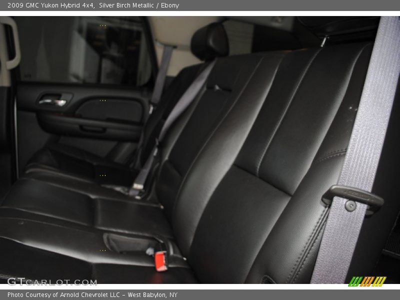 Silver Birch Metallic / Ebony 2009 GMC Yukon Hybrid 4x4
