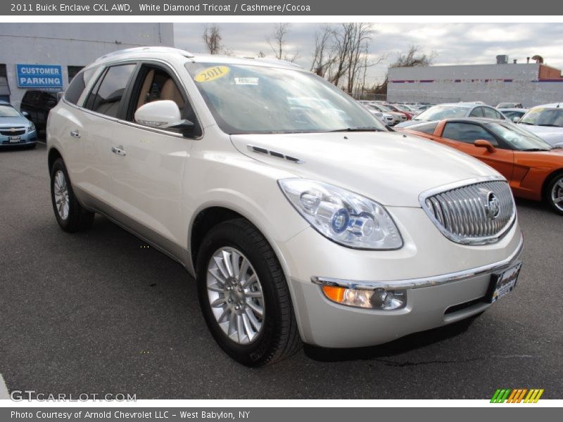 Front 3/4 View of 2011 Enclave CXL AWD