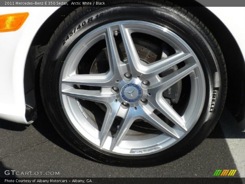 Arctic White / Black 2011 Mercedes-Benz E 350 Sedan