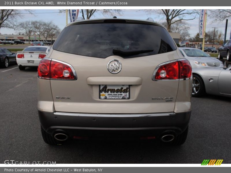 White Diamond Tricoat / Cashmere/Cocoa 2011 Buick Enclave CXL AWD