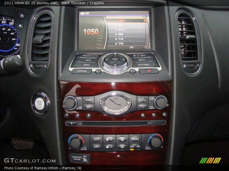 Controls of 2011 EX 35 Journey AWD