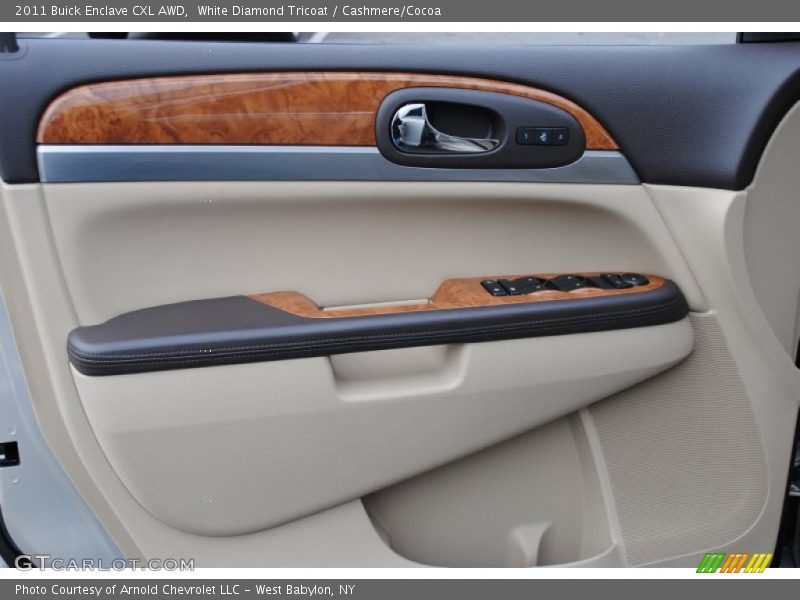 Door Panel of 2011 Enclave CXL AWD