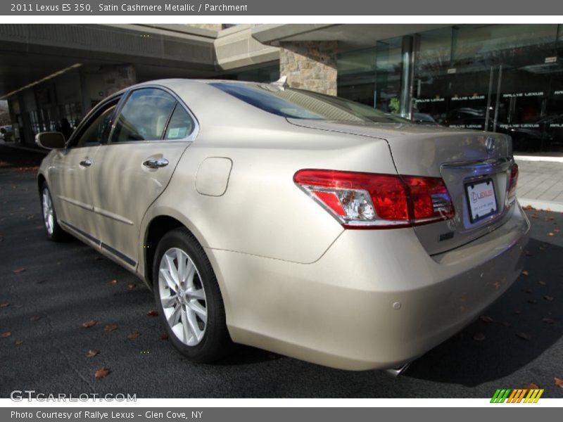 Satin Cashmere Metallic / Parchment 2011 Lexus ES 350