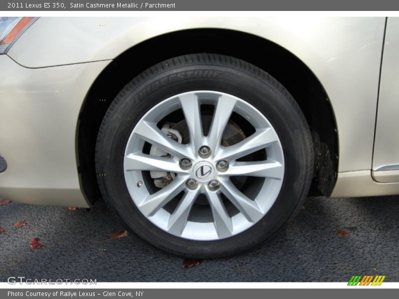 Satin Cashmere Metallic / Parchment 2011 Lexus ES 350