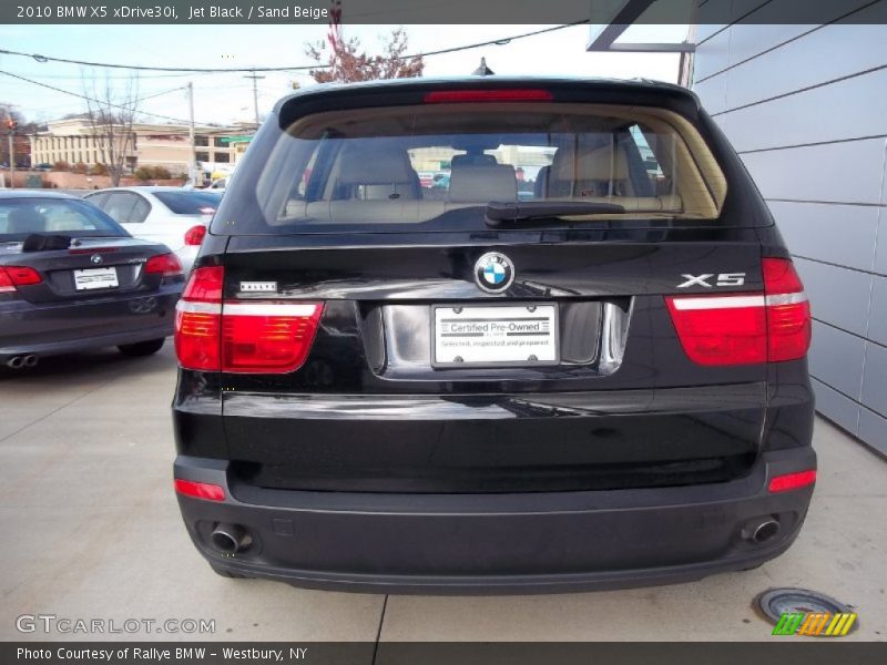 Jet Black / Sand Beige 2010 BMW X5 xDrive30i