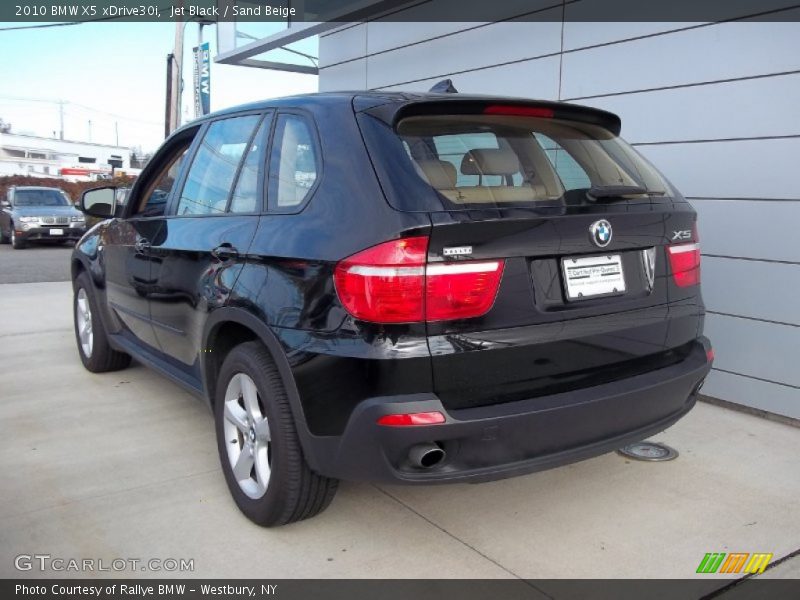 Jet Black / Sand Beige 2010 BMW X5 xDrive30i