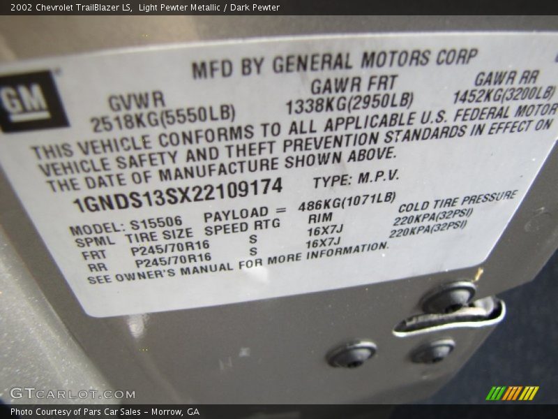 Light Pewter Metallic / Dark Pewter 2002 Chevrolet TrailBlazer LS