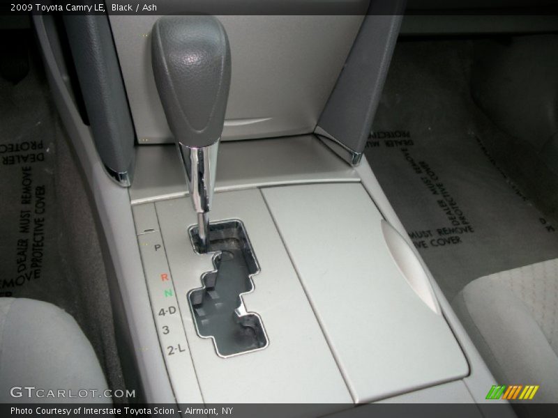 Black / Ash 2009 Toyota Camry LE