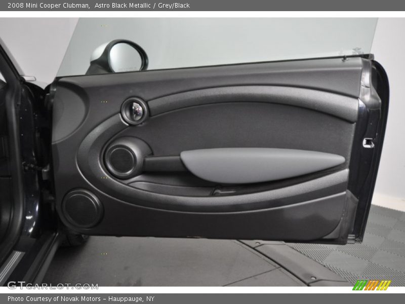 Astro Black Metallic / Grey/Black 2008 Mini Cooper Clubman