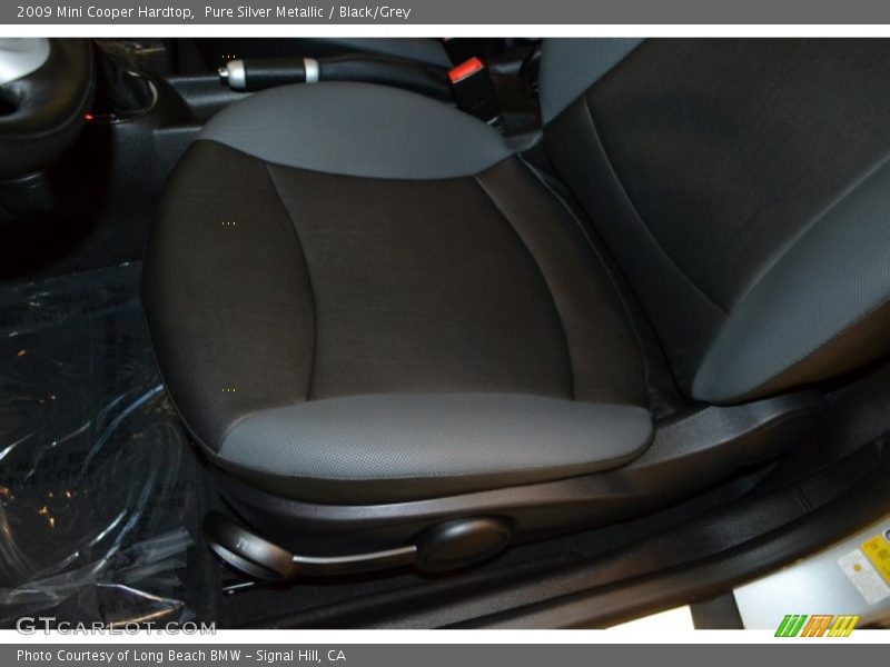 Pure Silver Metallic / Black/Grey 2009 Mini Cooper Hardtop