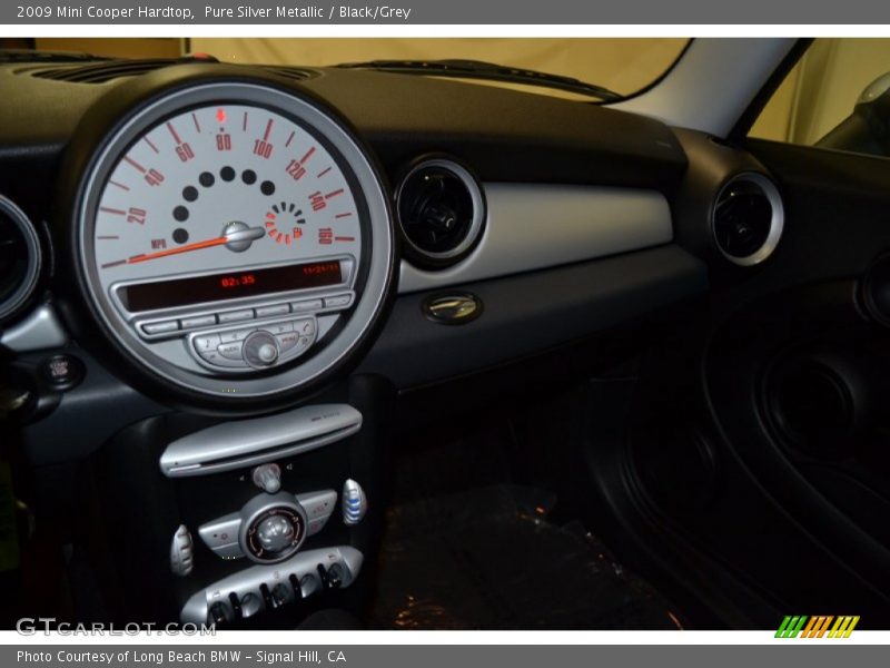 Pure Silver Metallic / Black/Grey 2009 Mini Cooper Hardtop