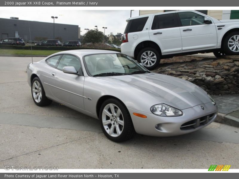 Front 3/4 View of 2000 XK XK8 Coupe