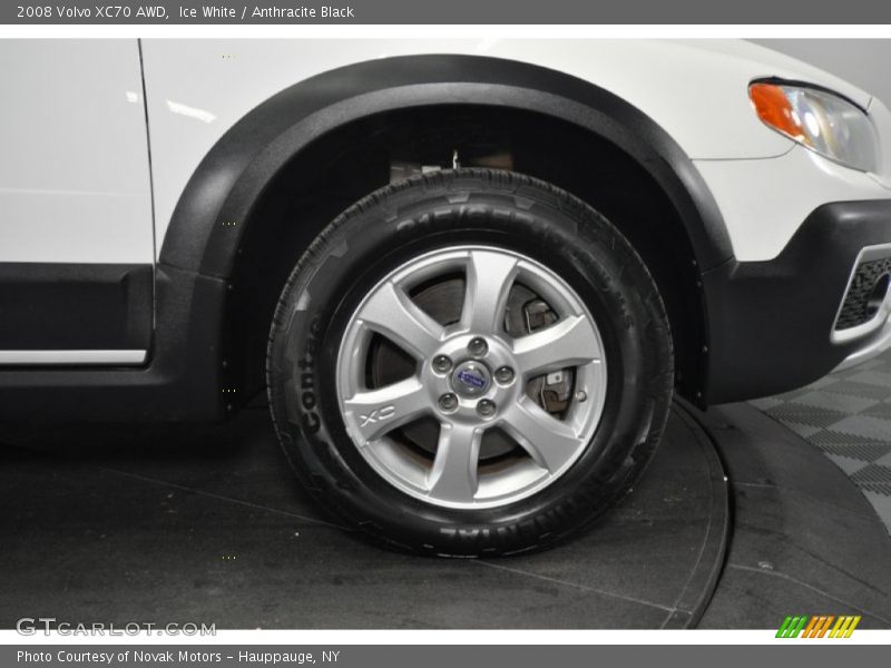 Ice White / Anthracite Black 2008 Volvo XC70 AWD