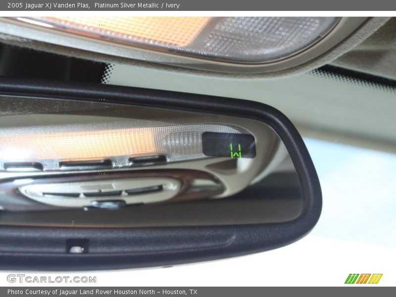 Platinum Silver Metallic / Ivory 2005 Jaguar XJ Vanden Plas
