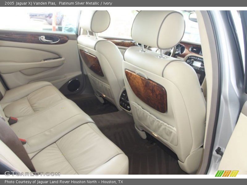 Platinum Silver Metallic / Ivory 2005 Jaguar XJ Vanden Plas