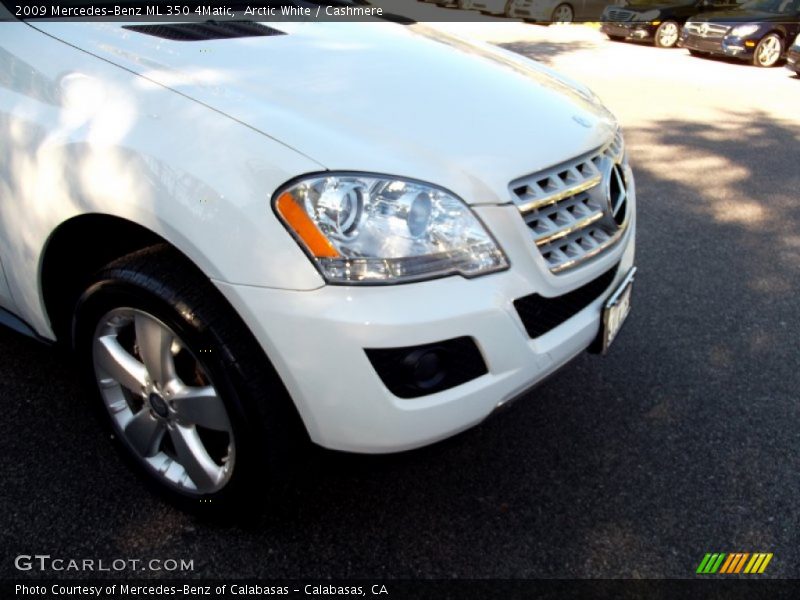 Arctic White / Cashmere 2009 Mercedes-Benz ML 350 4Matic