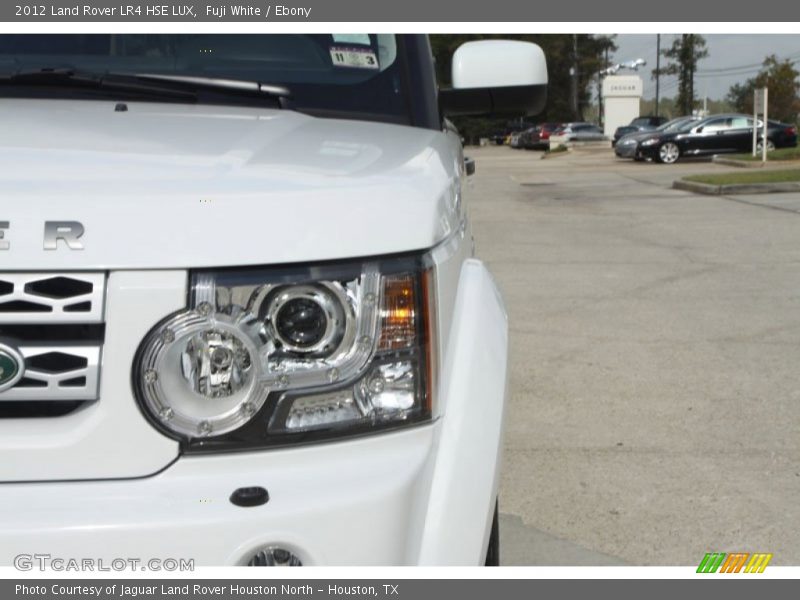 Fuji White / Ebony 2012 Land Rover LR4 HSE LUX