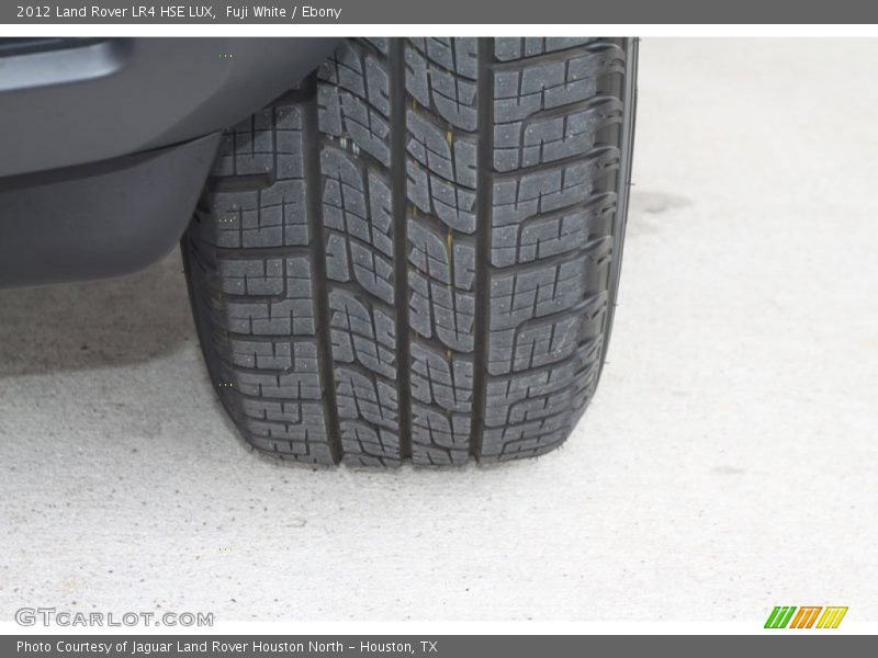 Fuji White / Ebony 2012 Land Rover LR4 HSE LUX