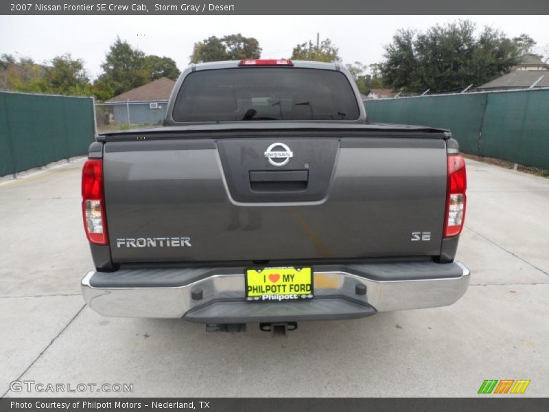 Storm Gray / Desert 2007 Nissan Frontier SE Crew Cab