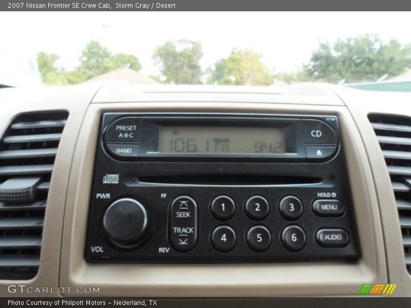 Storm Gray / Desert 2007 Nissan Frontier SE Crew Cab