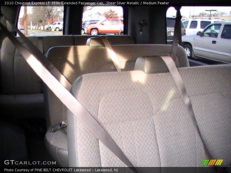 Sheer Silver Metallic / Medium Pewter 2010 Chevrolet Express LT 3500 Extended Passenger Van