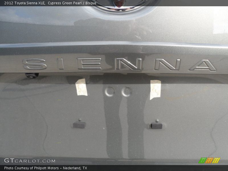 Cypress Green Pearl / Bisque 2012 Toyota Sienna XLE