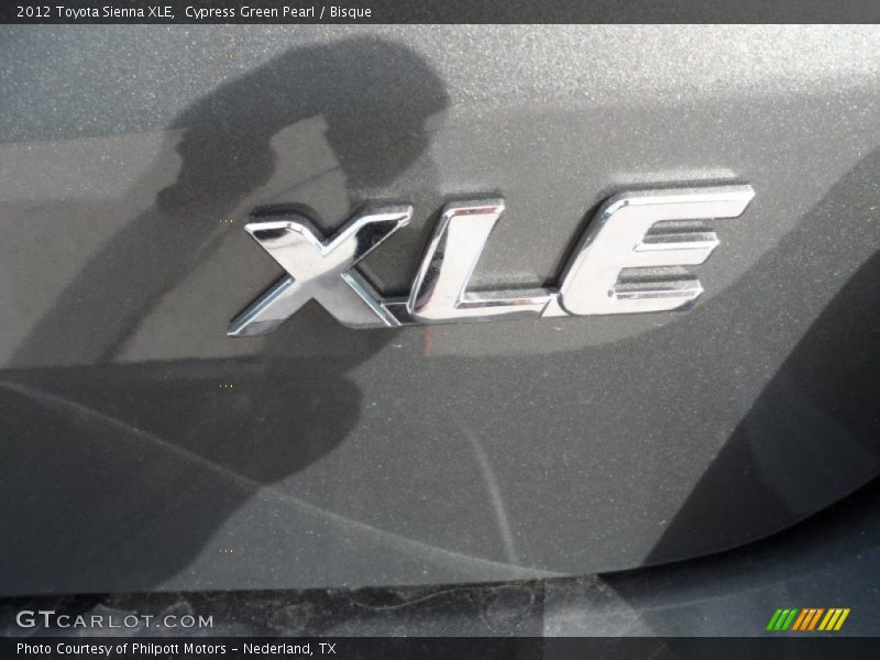 Cypress Green Pearl / Bisque 2012 Toyota Sienna XLE